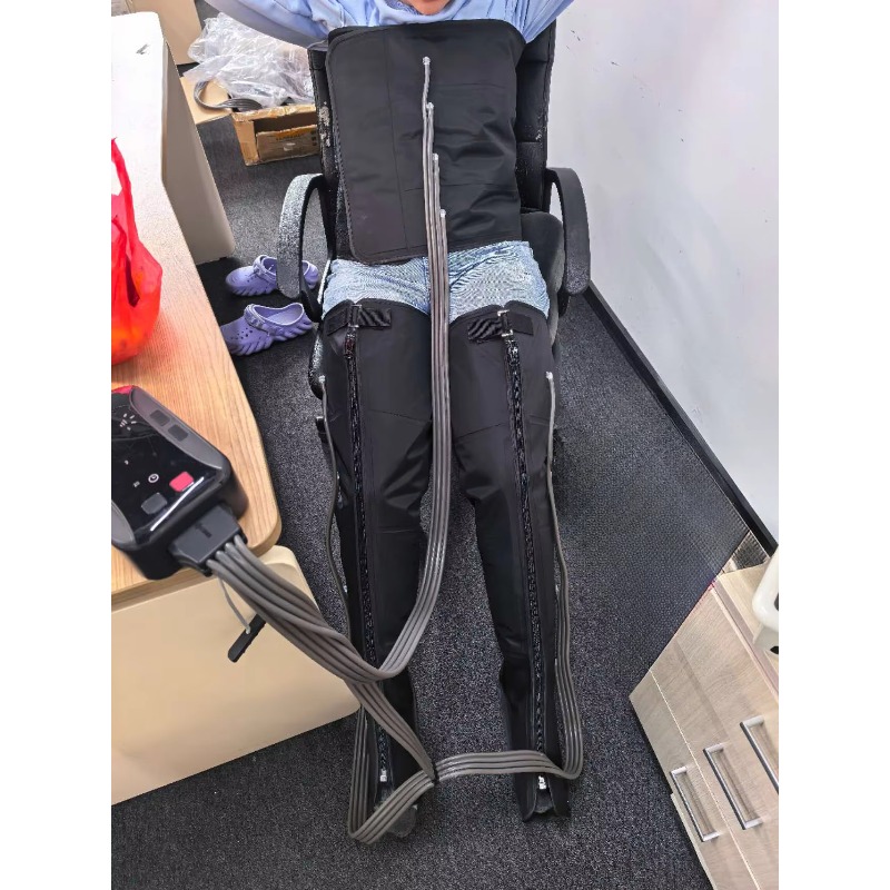 أحذية تدليك هوائية بـ 8 غرف ضغ - مراجعة Compression Boots Recovery وسعره